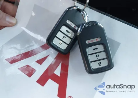 2015 Honda Accord Ex-L V-6 z USA, uszkodzony, nr VIN 1HGCR3F82FA008686